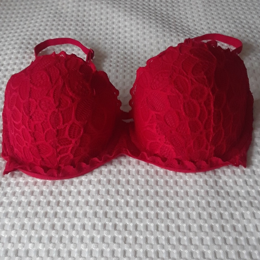 Pink Victoria's secret bra